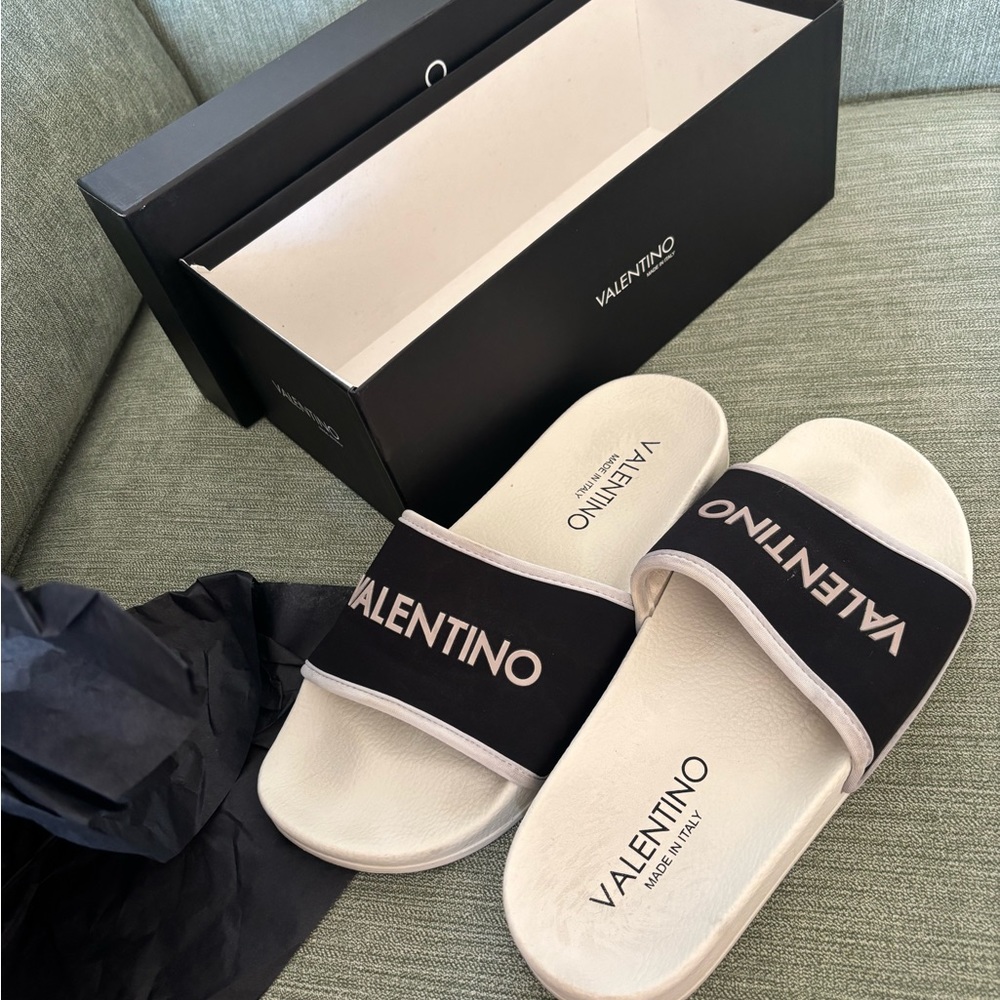 Valentino Black and White Slides